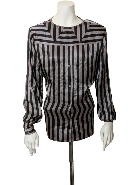 Le Mie Camicie black and grey silk top with unique geometric collar and button closure.