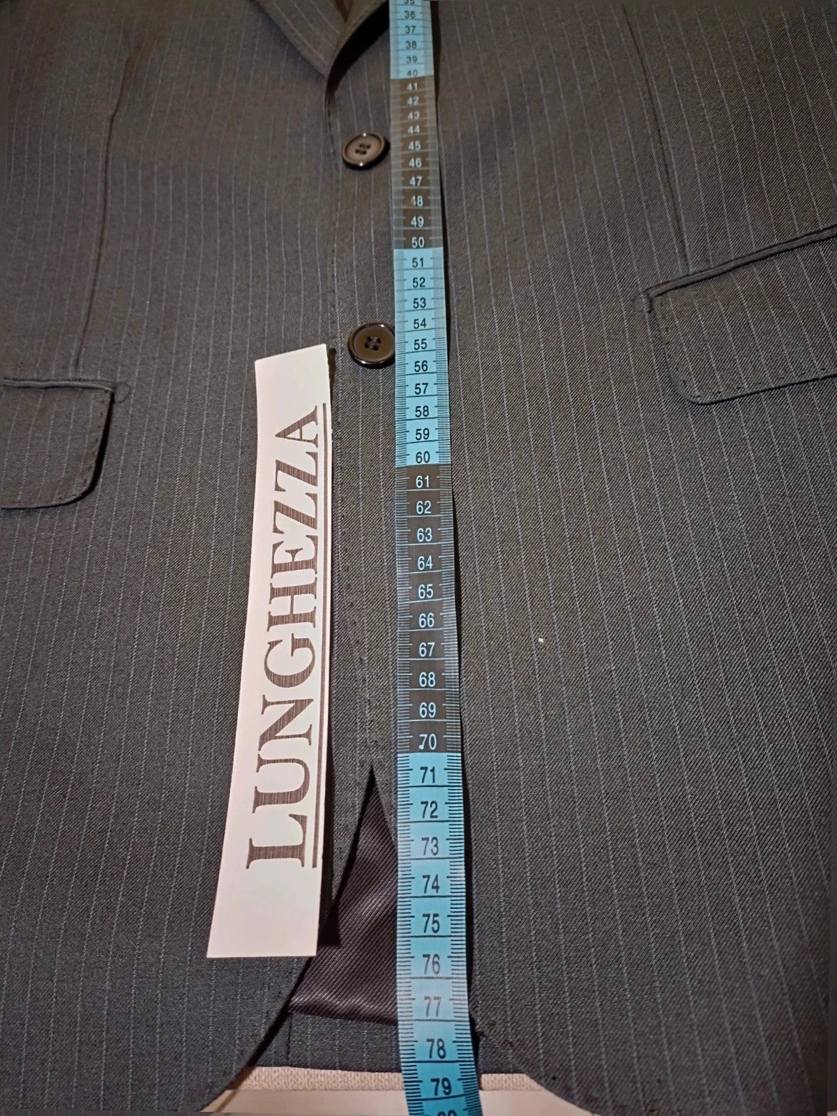 Abito uomo Alessandro Reale grigio antracite gessato, giacca e pantalone