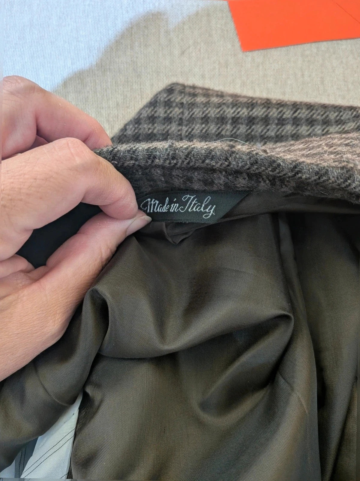 Fusaro grey blazer houndstooth pattern 100% wool with AMF stitching details.