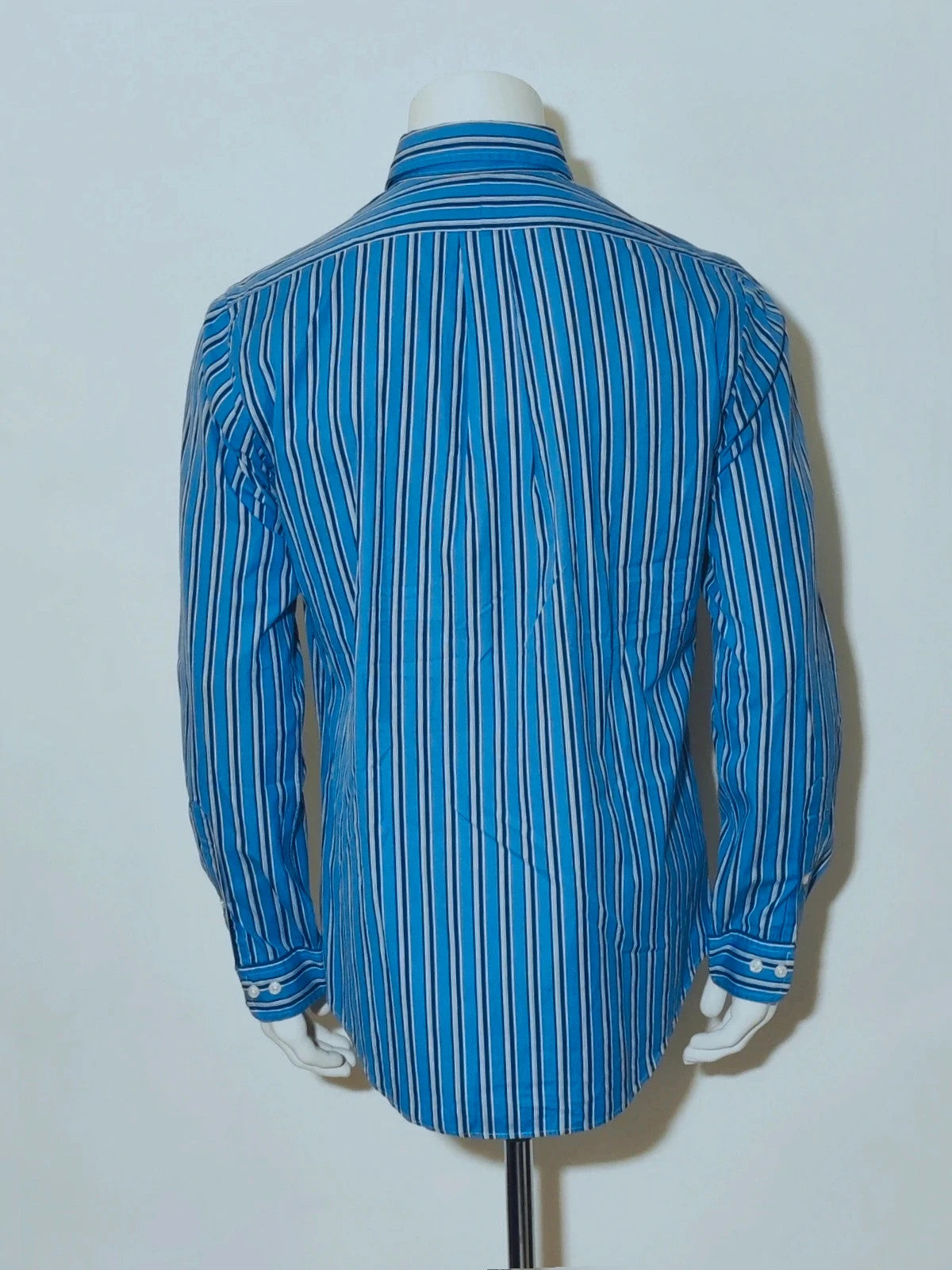 Ralph Lauren navy striped shirt with embroidered pony logo, custom fit, 100% cotton.