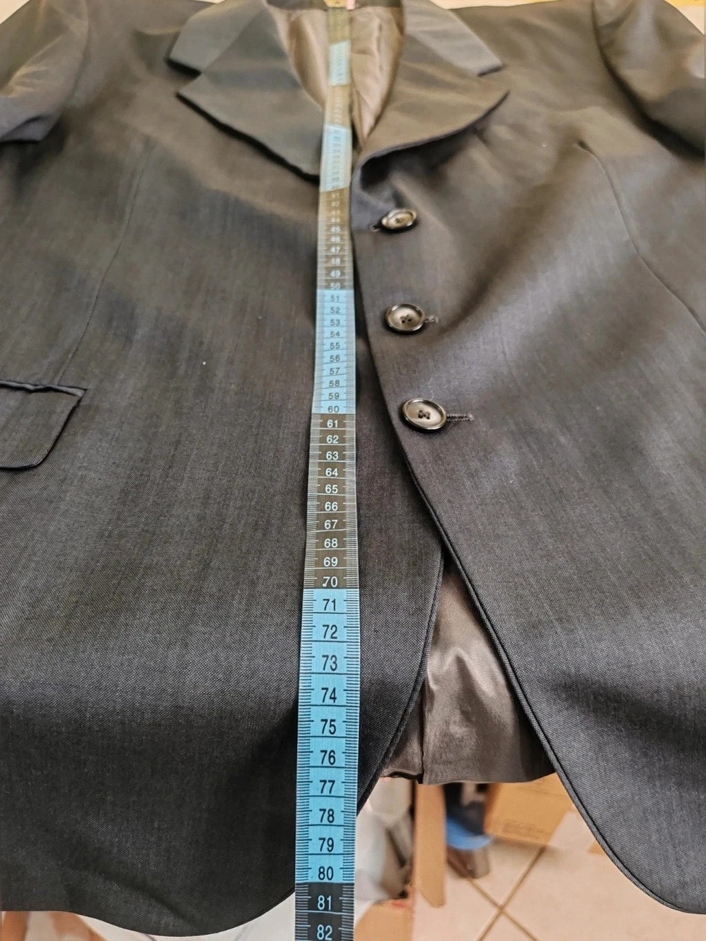 Marlane navy three-piece suit, classic cut jacket, five-button vest, high-quality wool.