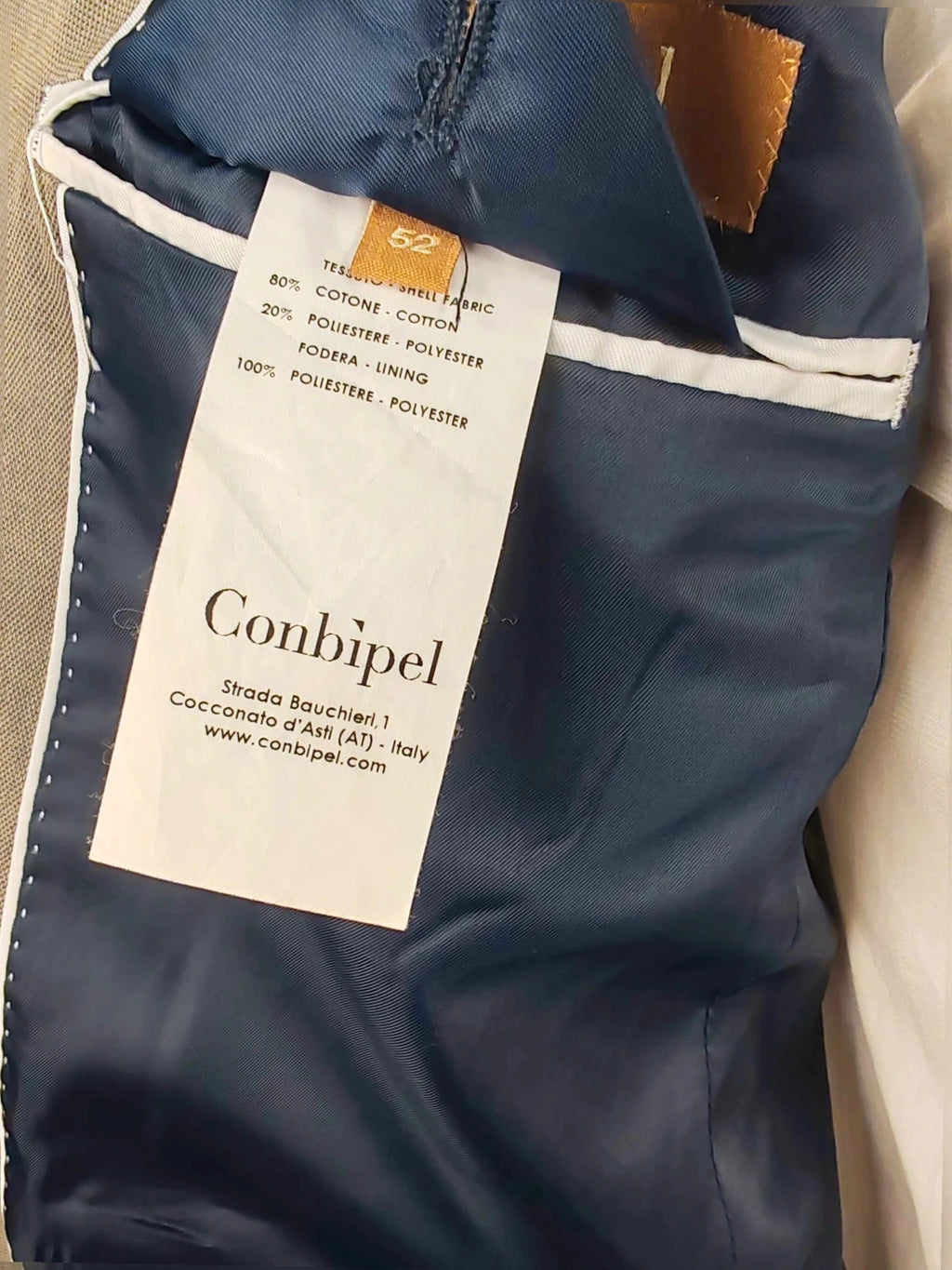 Conbipel grey jacket with refined cut, made of cotton-polyester blend, excellent condition.