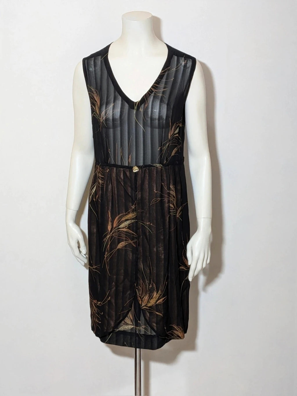 Retro multi midi dress with pockets, V-neck, pleated skirt, sheer long-sleeve bolero.