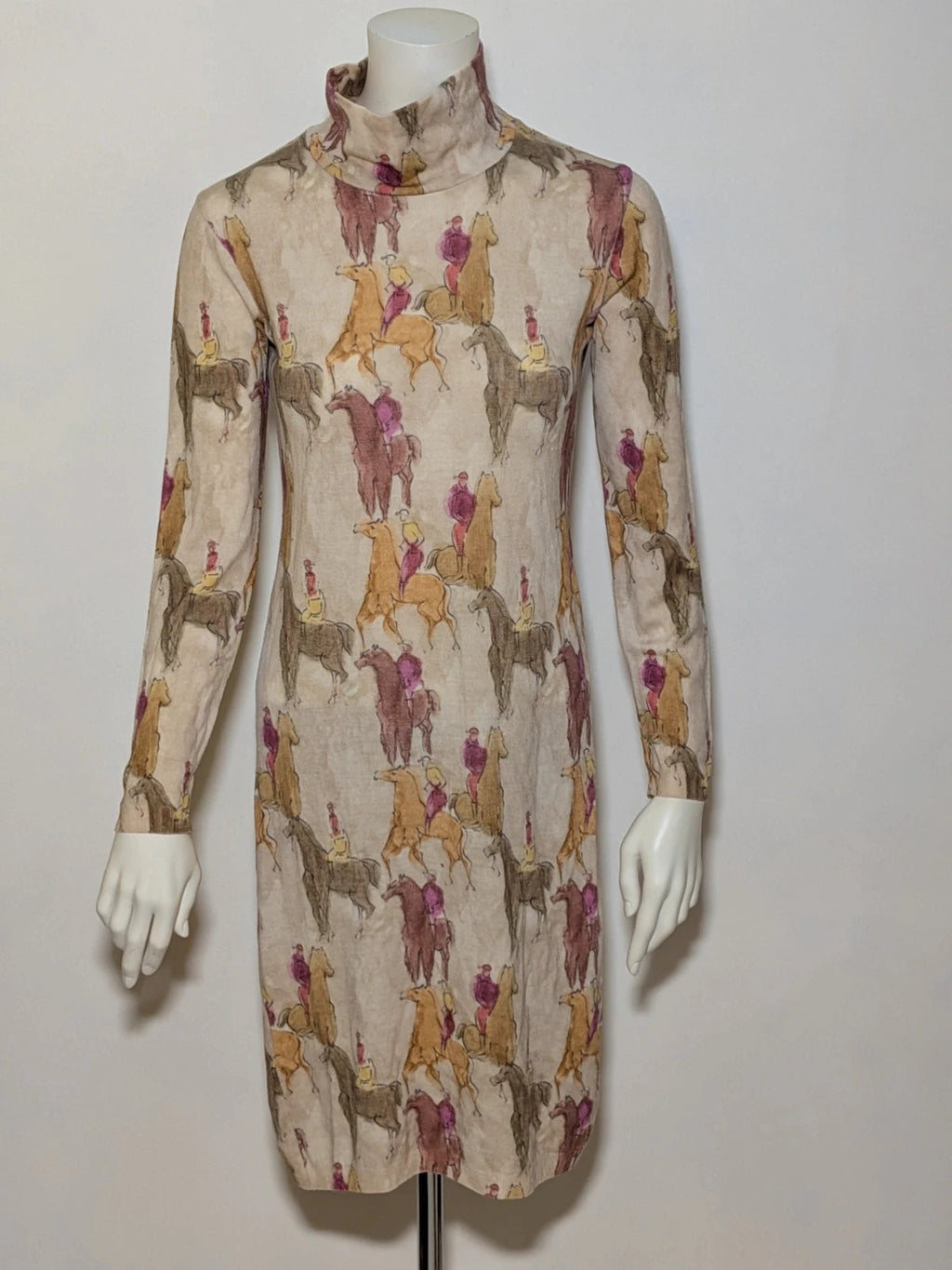 Vestito multi midi dress with high collar, vintage equestrian print, long sleeves.