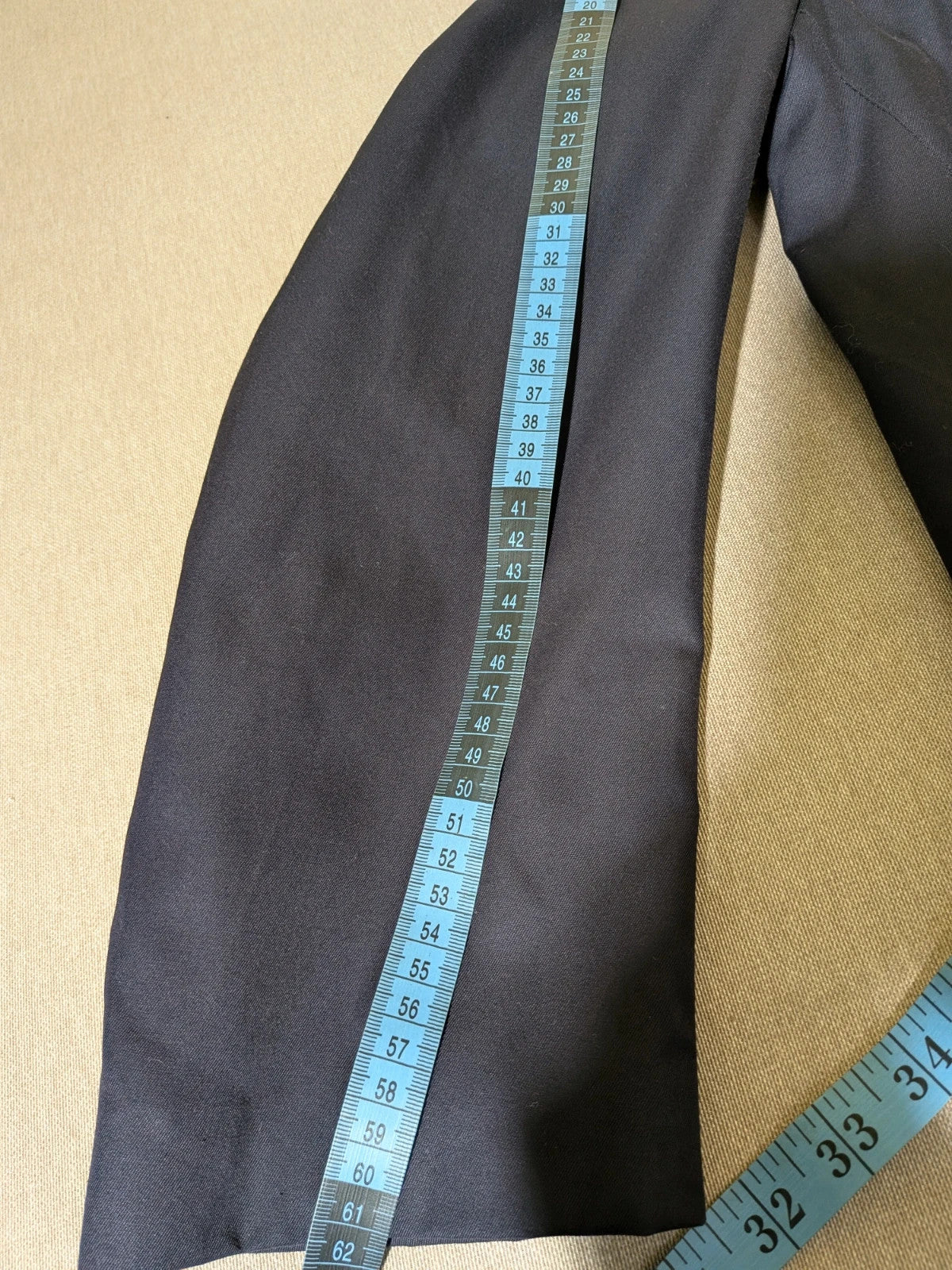 Trench navy jacket vintage 1989 military style double-breasted with epaulettes and large lapels.