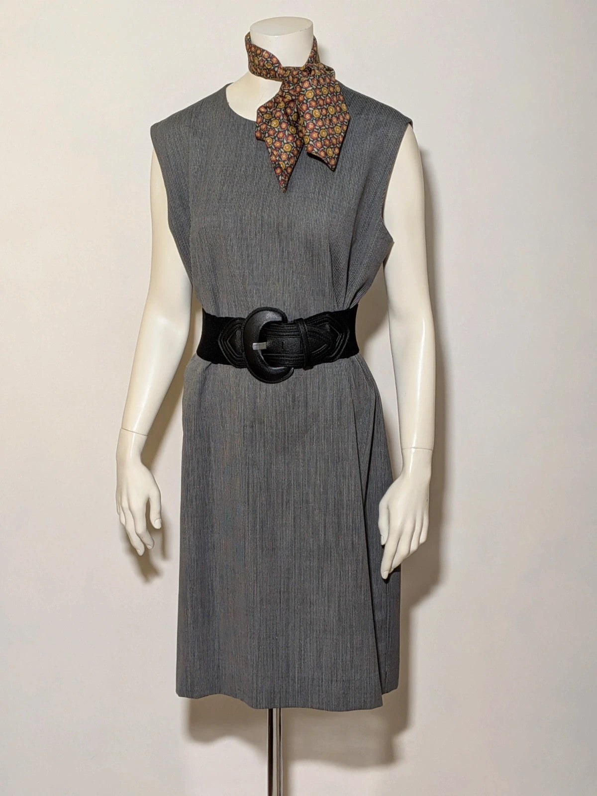 Completo donna vintage grigio giacca e abito - foto 2