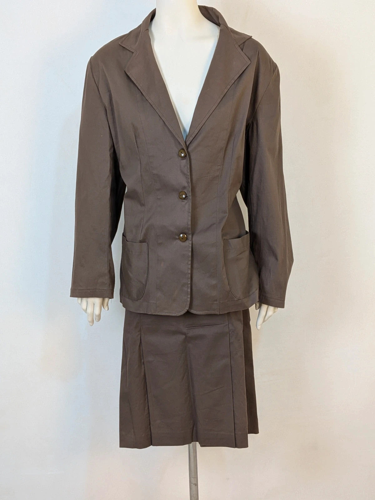 Completo donna vintage marrone giacca e gonna a pieghe - foto 1