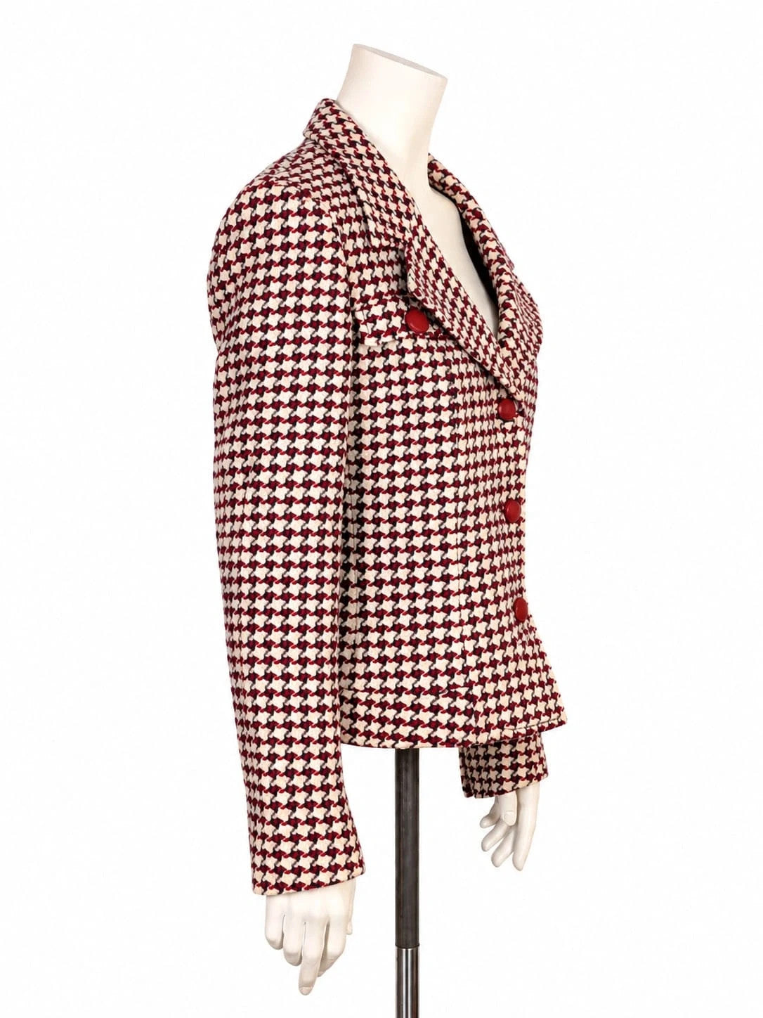 Weekend Max Mara beige and burgundy coat houndstooth pattern with red button closure and classic lapels.