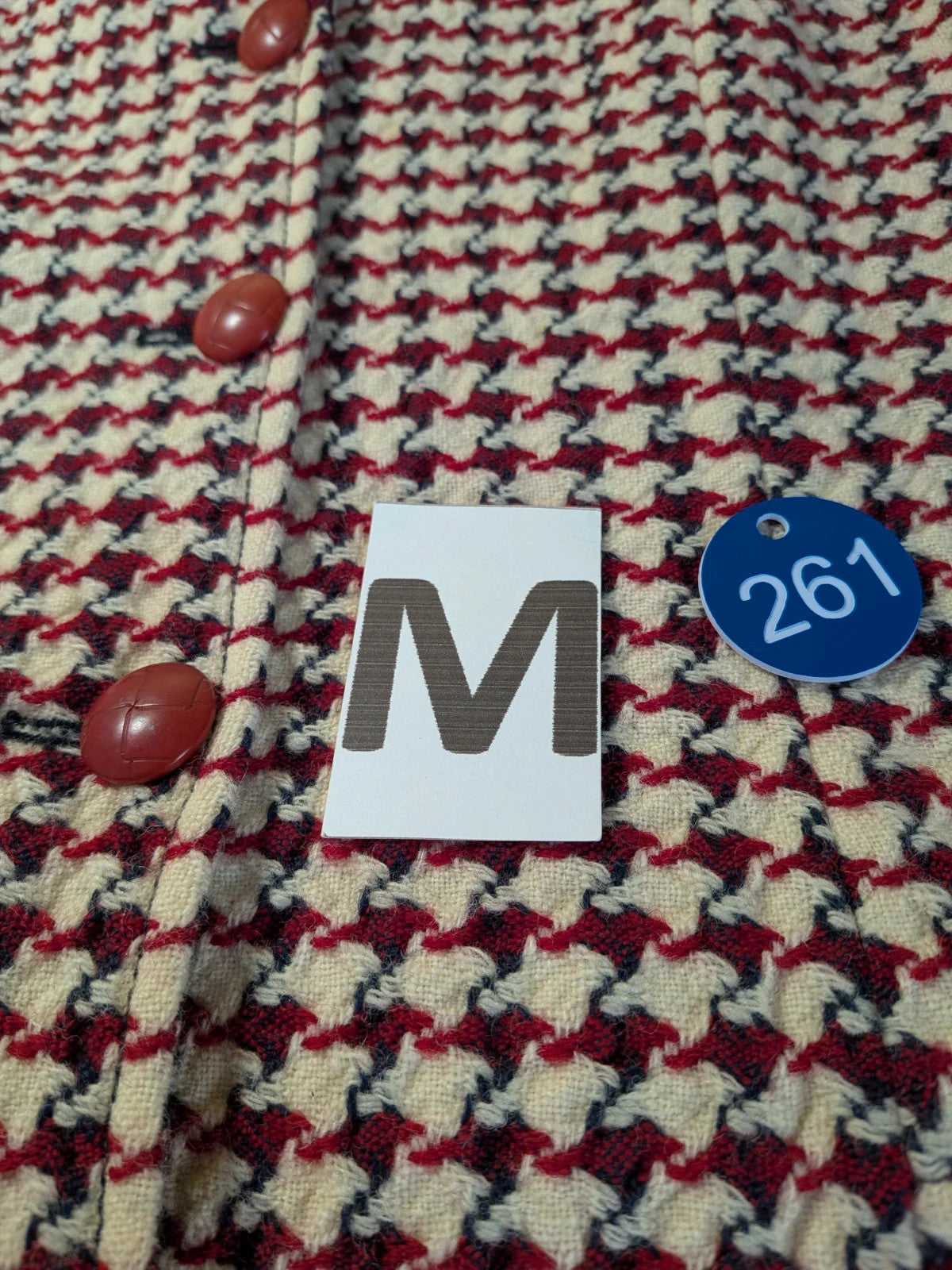 Weekend Max Mara beige and burgundy coat houndstooth pattern with red button closure and classic lapels.