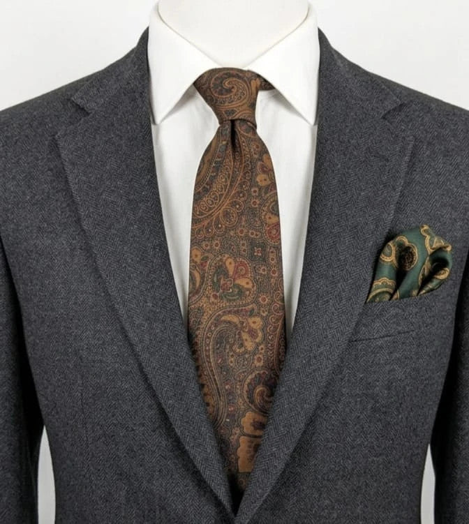Greenfield brown paisley tie 100% silk with Made in Italy label and rich pattern.
