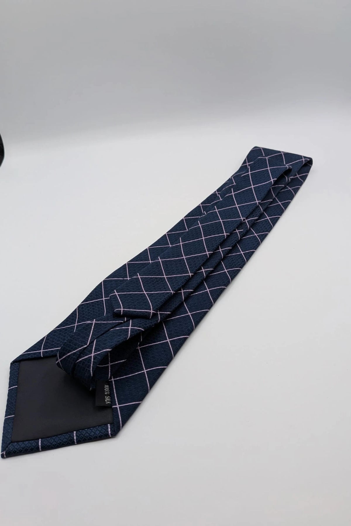 Uomo navy tie 100% silk pink geometric grid pattern elegant accessory