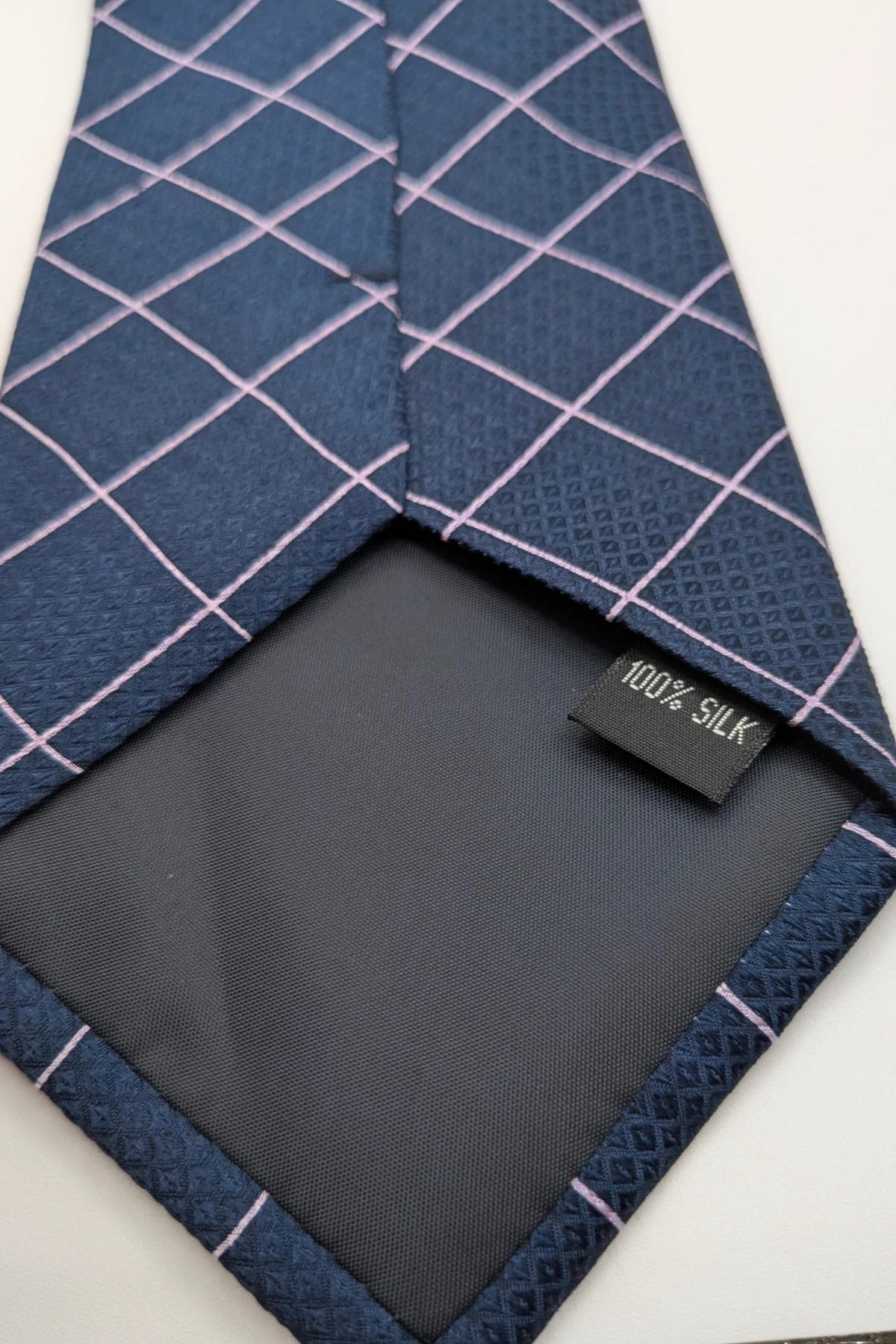 Uomo navy tie 100% silk pink geometric grid pattern elegant accessory