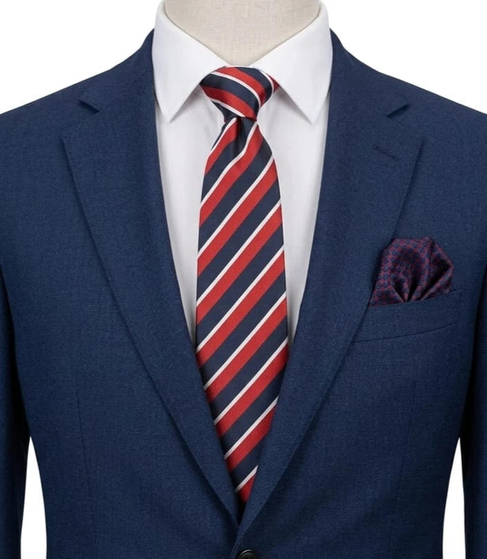 Uomo navy red diagonal striped silk tie with elegant pattern and Made in Italy label.