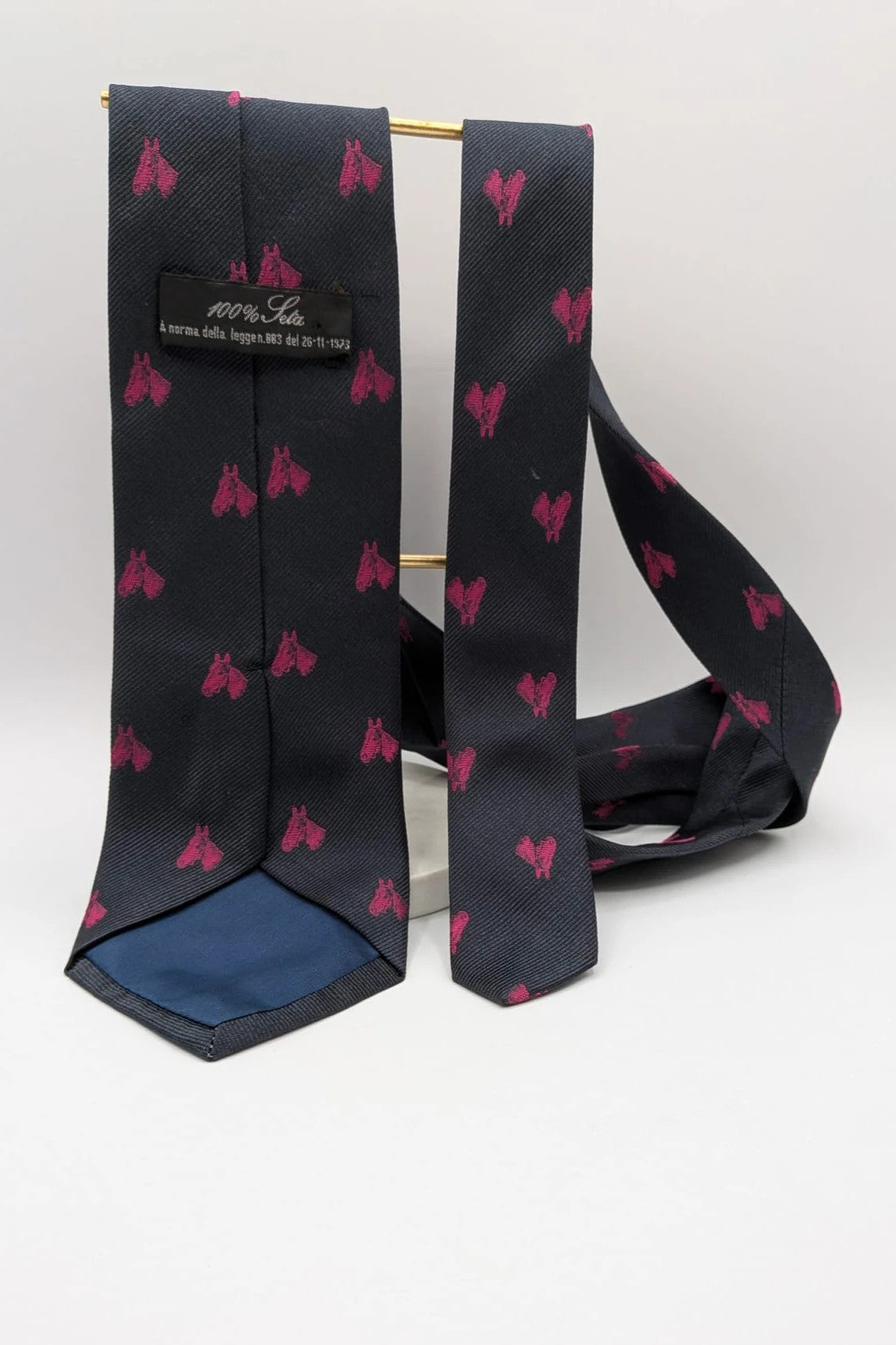 Vintage Dressing black tie with pink horse head pattern, 100% silk, Made in Italy.