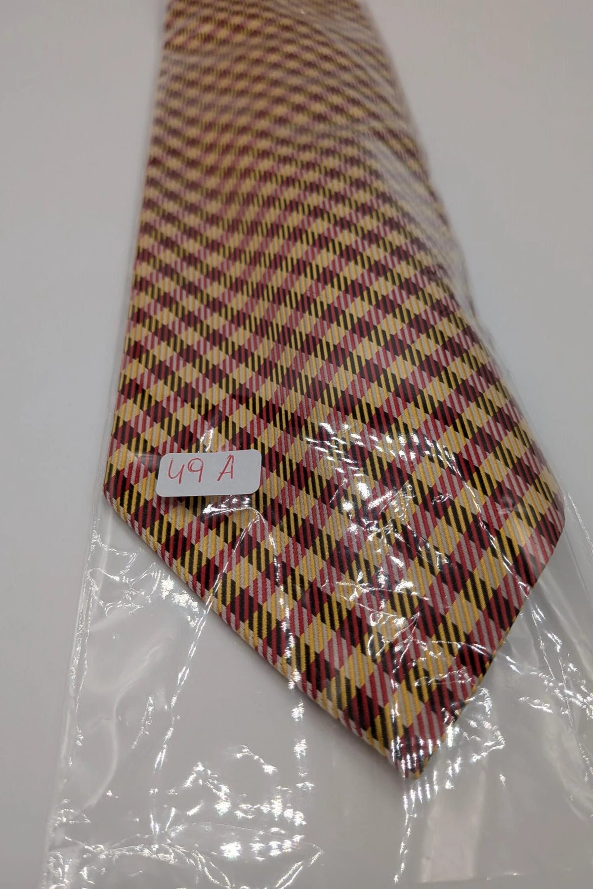 Vintage Dressing burgundy and yellow tie geometric pattern 100% silk Made in Italy.