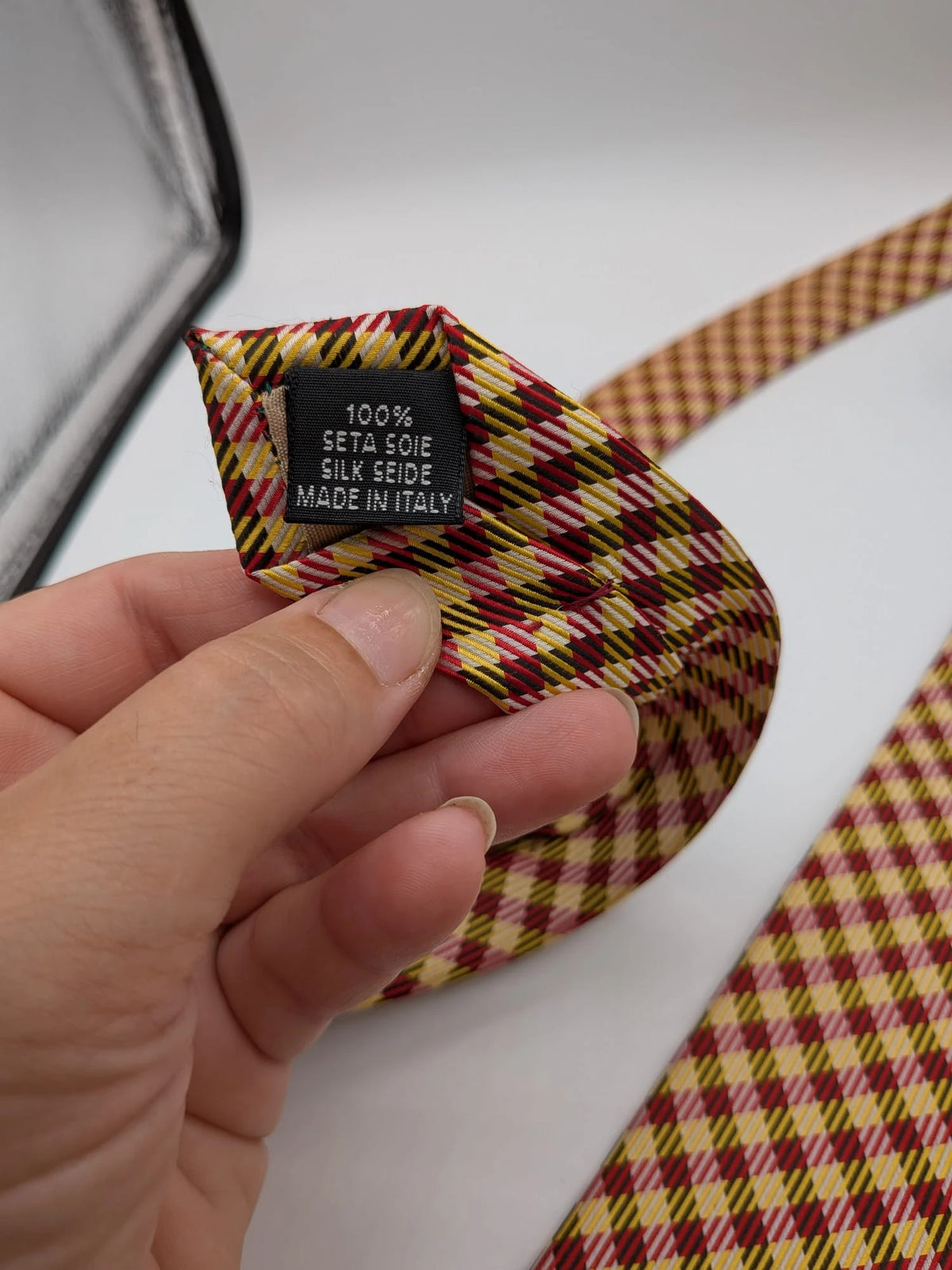 Vintage Dressing burgundy and yellow tie geometric pattern 100% silk Made in Italy.