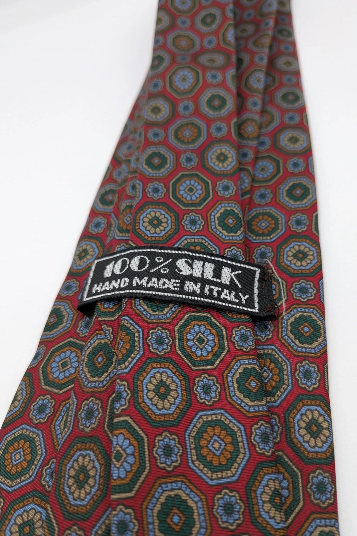 Vintage Dressing burgundy silk tie geometric medallion pattern handmade in Italy