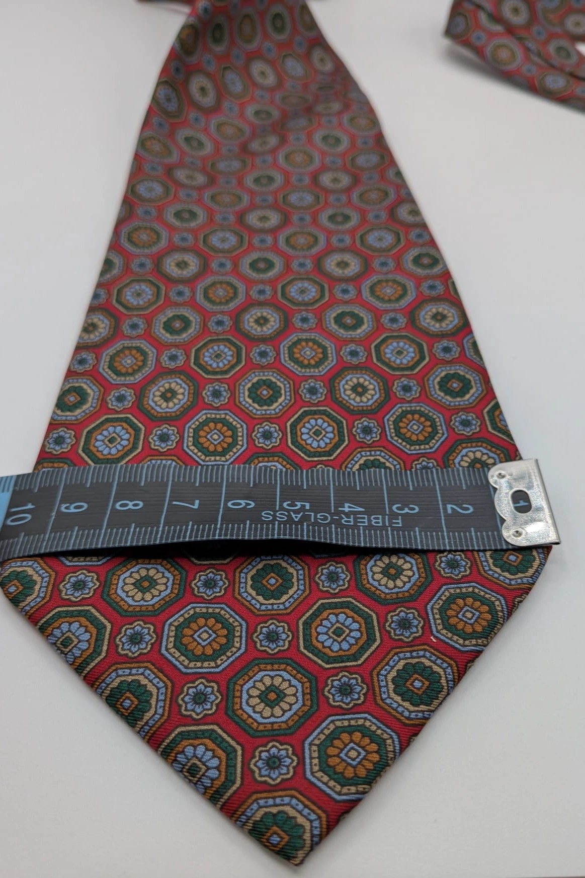 Vintage Dressing burgundy silk tie geometric medallion pattern handmade in Italy