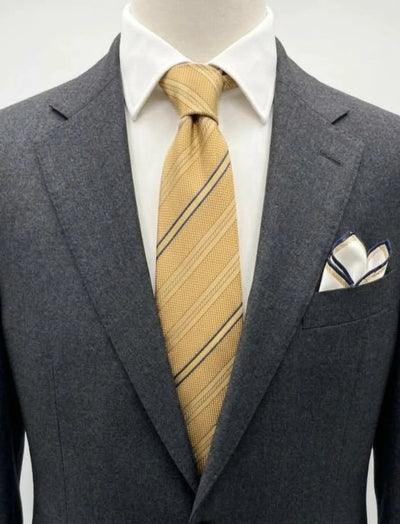 Cravatta vintage Muglord Milano in seta 100%, giallo oro a righe