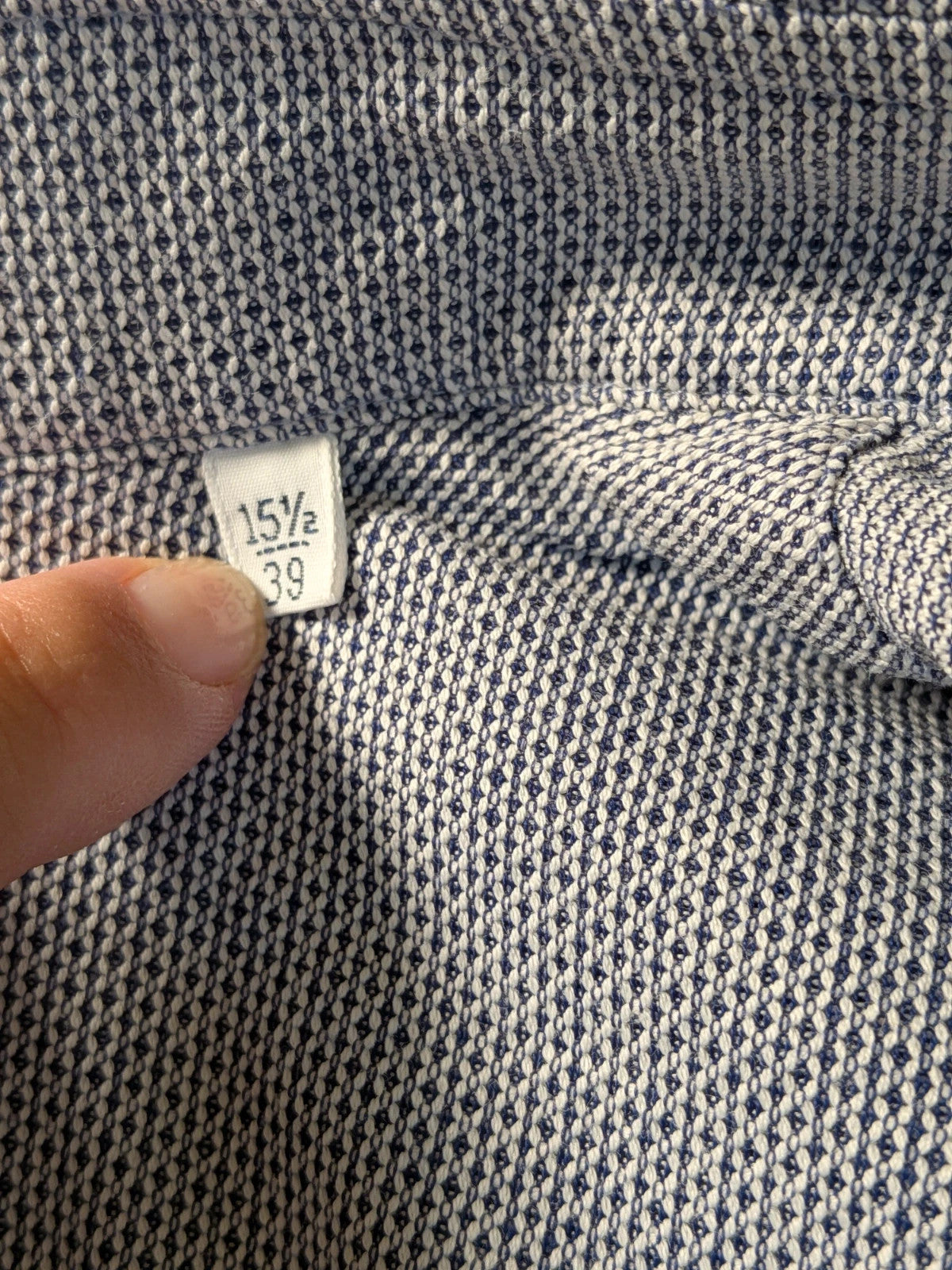 Gutteridge grey men's shirt micro-pattern 100% cotton with logo detail.