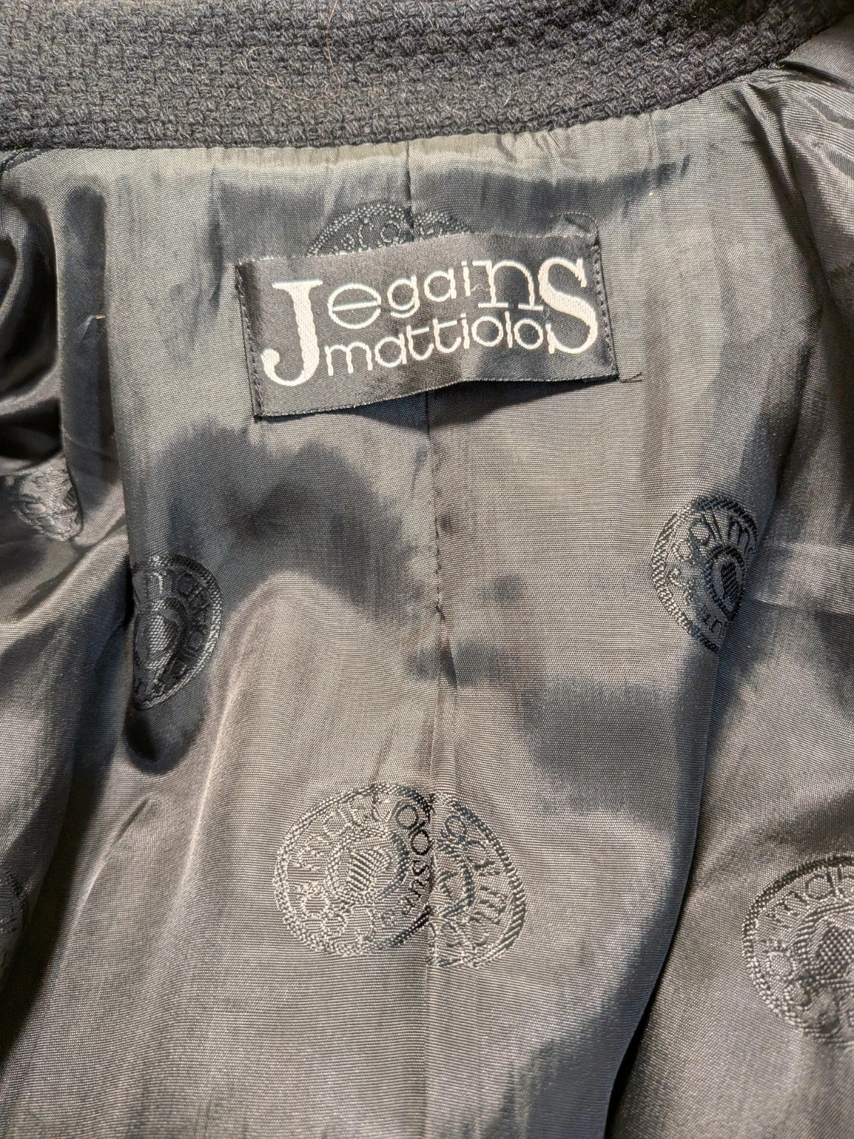Cappotto donna Mattiolo doppiopetto nero in misto lana