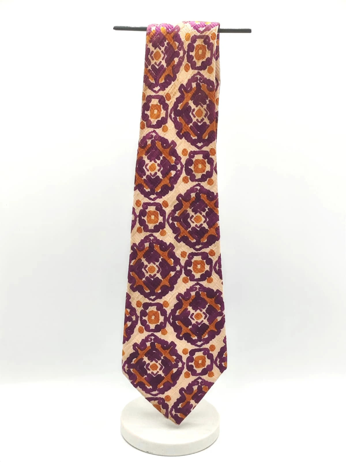 Cravatta vintage Ruffatti Torino in seta, fantasia geometrica viola e ocra