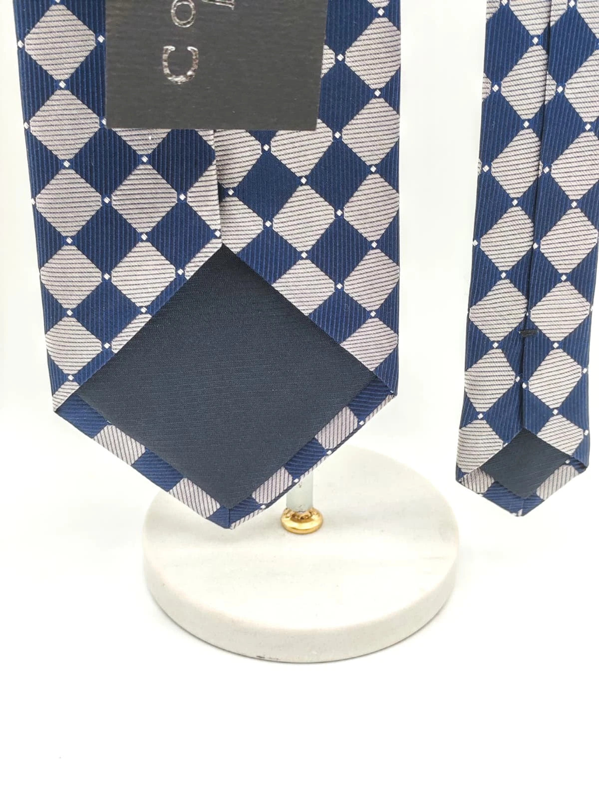 Cravatta Countess Mara in seta, fantasia geometrica blu e argento