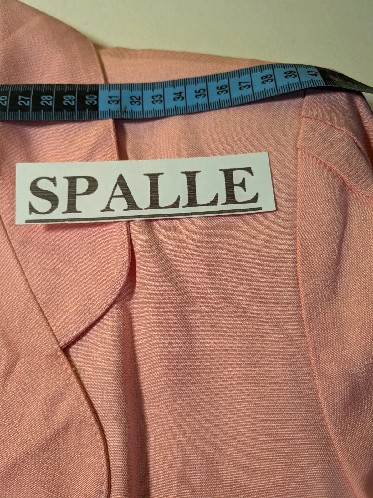 Tailleur donna vintage Anna Gasparri rosa pastello in lino e seta con bottoni dorati