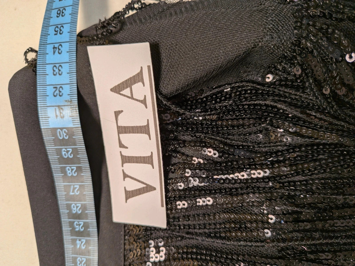 Completo donna crop top argento metallizzato Tally Weijl e minigonna con frange di paillettes Shein