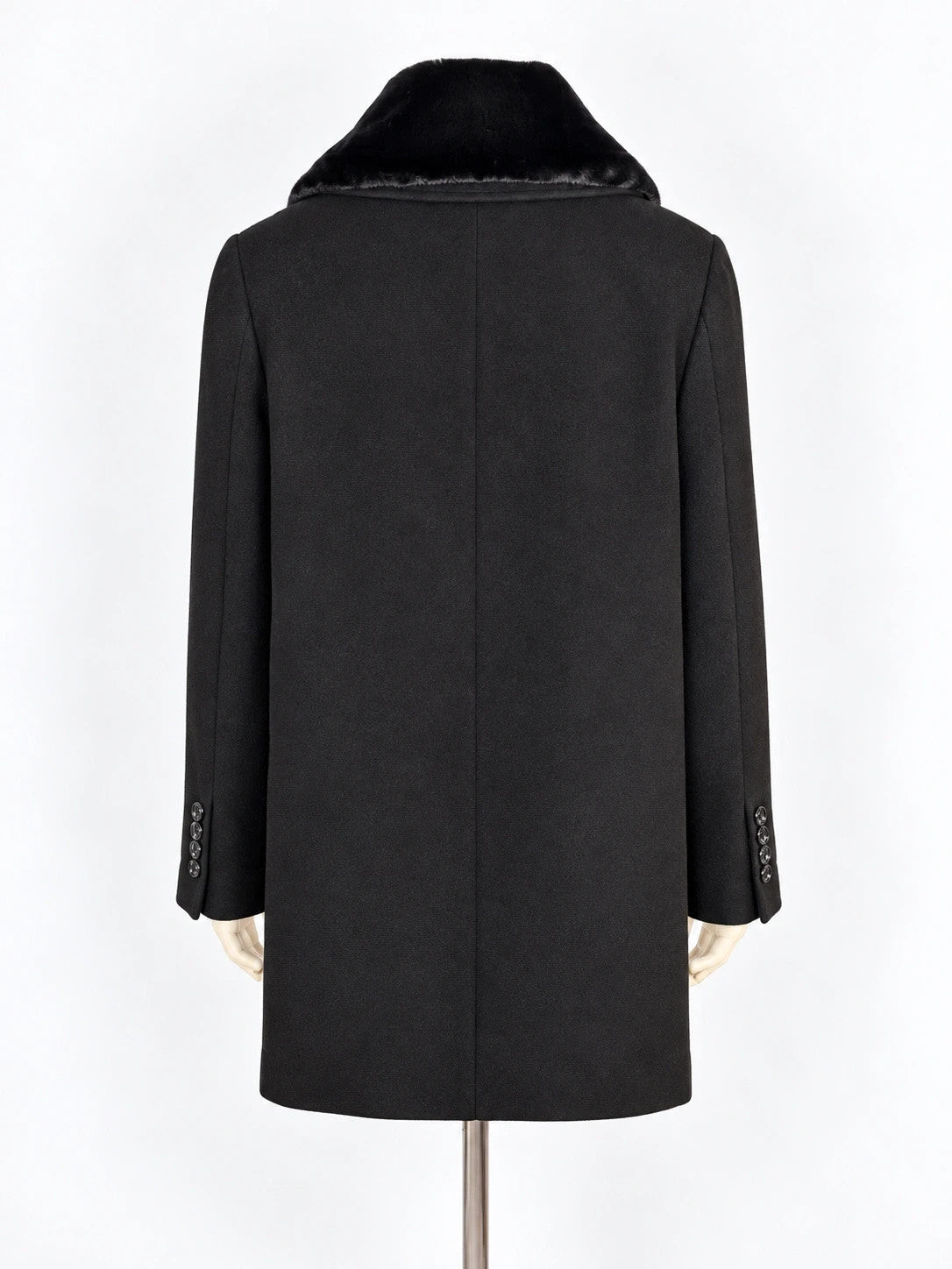 Cappotto donna nero Made in Italy con collo in ecopelliccia e chiusura a bottoni