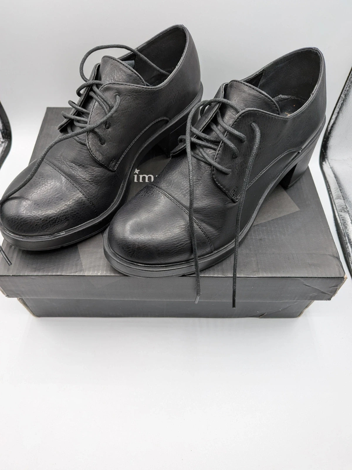 Scarpe stringate donna nere in vera pelle Primadonna Collection