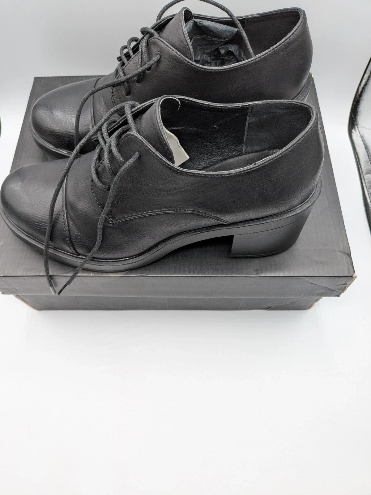 Scarpe stringate donna nere in vera pelle Primadonna Collection