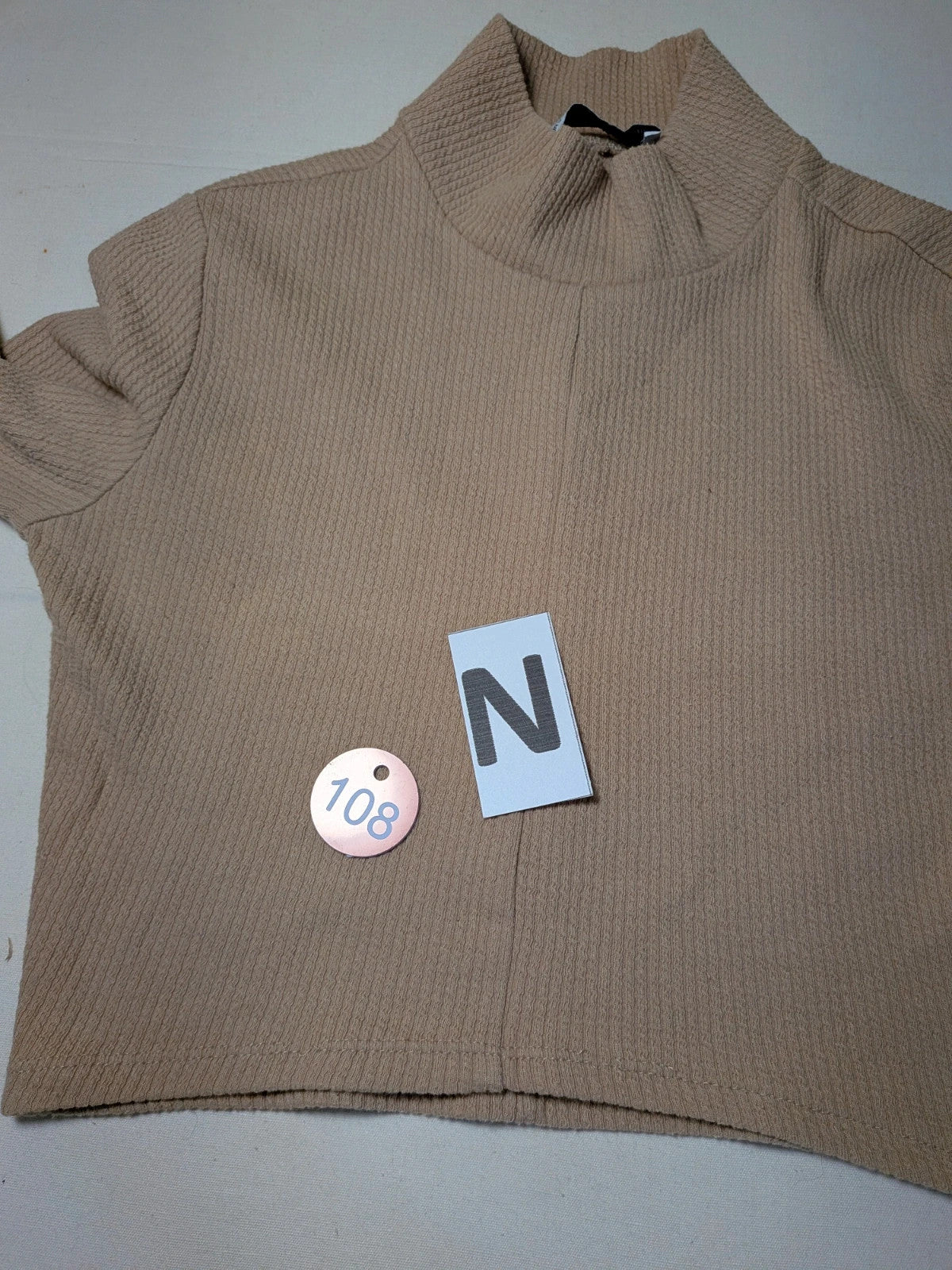 Completo donna top crop Bershka e pantalone palazzo in tweed - foto 9