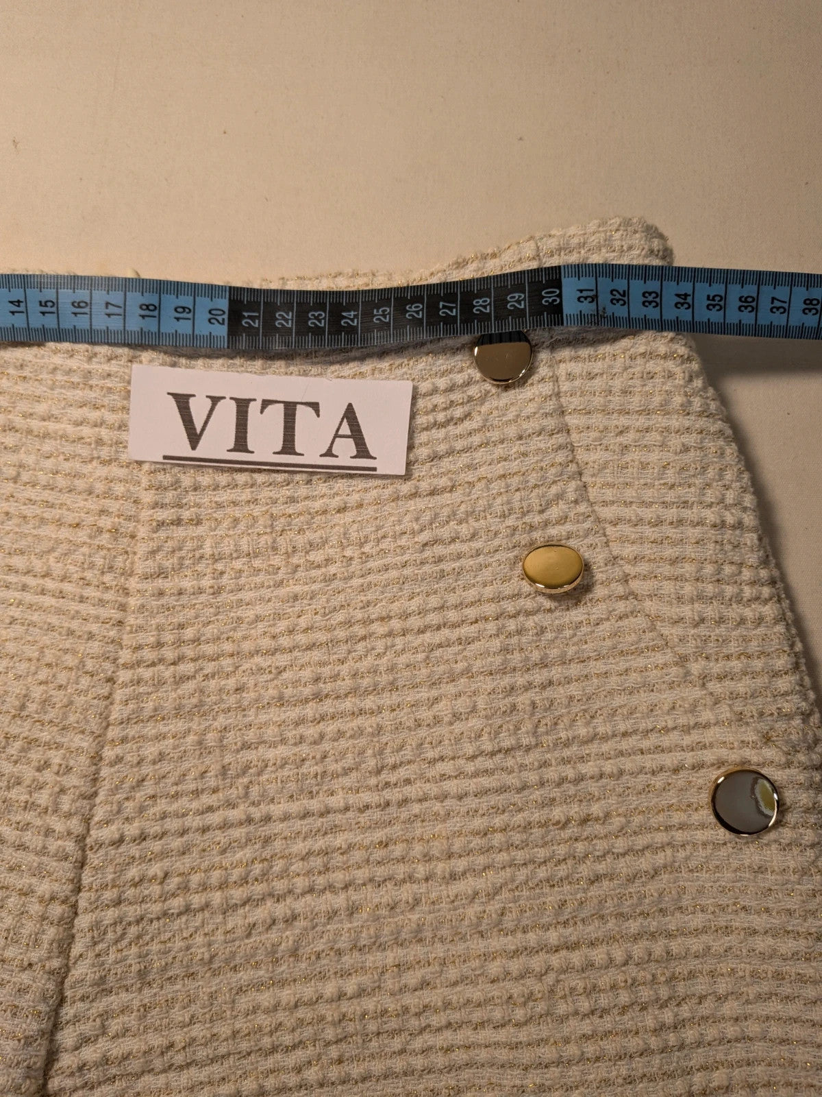 Completo donna top crop Bershka e pantalone palazzo in tweed - foto 12
