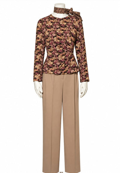 Completo donna: Maglia floreale Primark (IT 38) + Pantalone cammello Gerry Weber (IT 44)