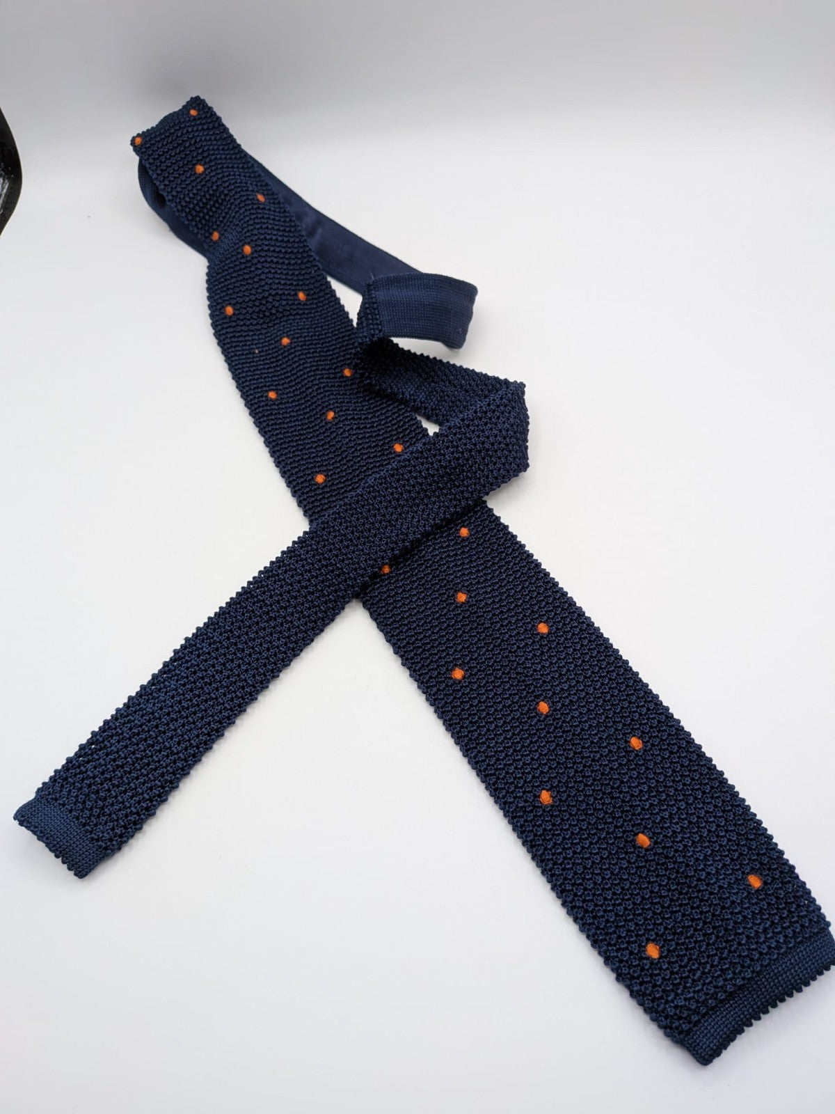 Cravatta a Maglia Uomo 100% Seta Blu Navy Pois Arancioni Knit Tie Made in Italy