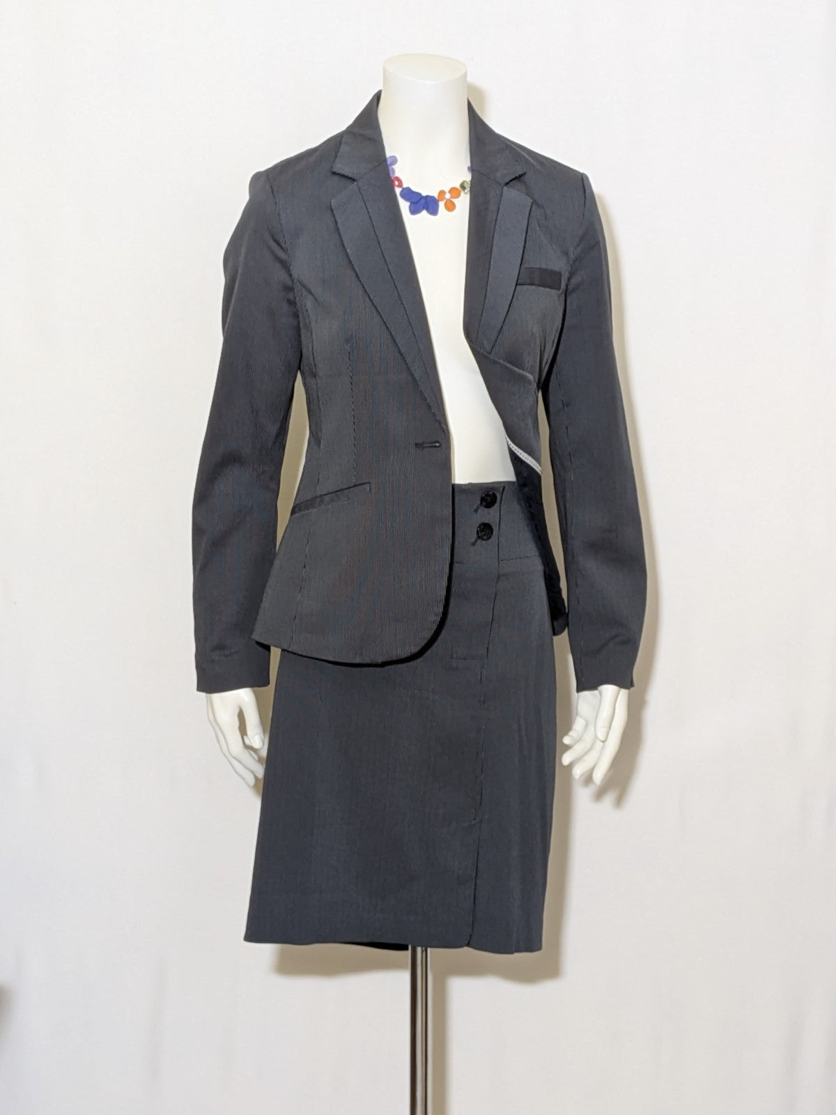 Tailleur Vintage Donna MANGO Suit Grigio Antracite Gessato completo Tg 40 24