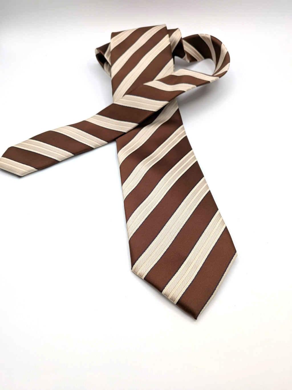 Cravatta Sartoria Canelli 100% Seta Fatta a Mano Made in Italy Righe Marrone